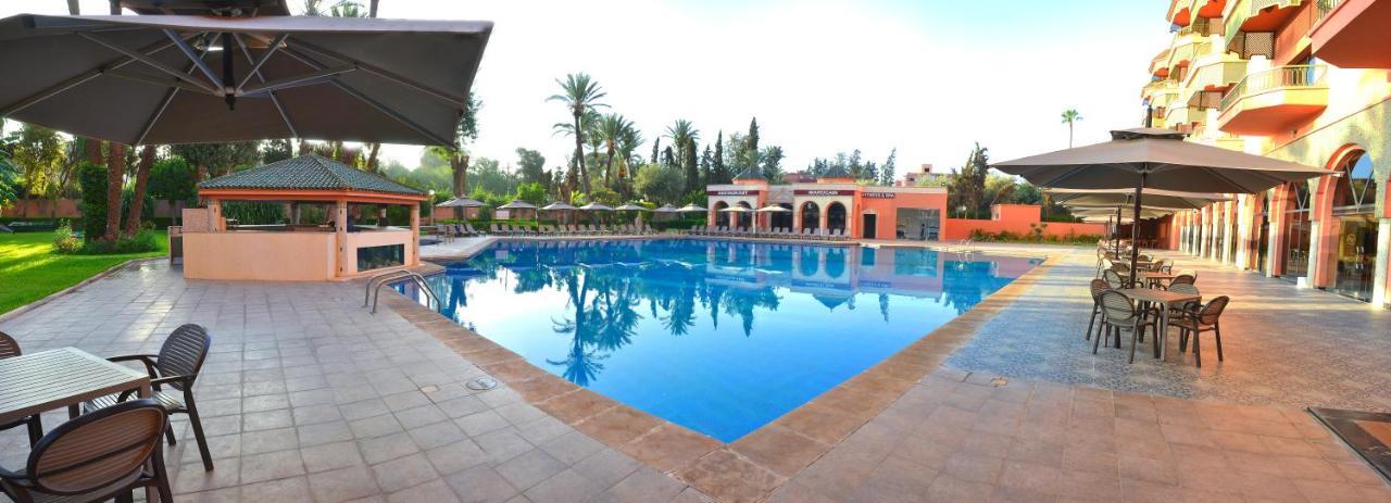 Royal Mirage Deluxe Hotel Marrakesh Exterior photo The swimming pool at the hotel